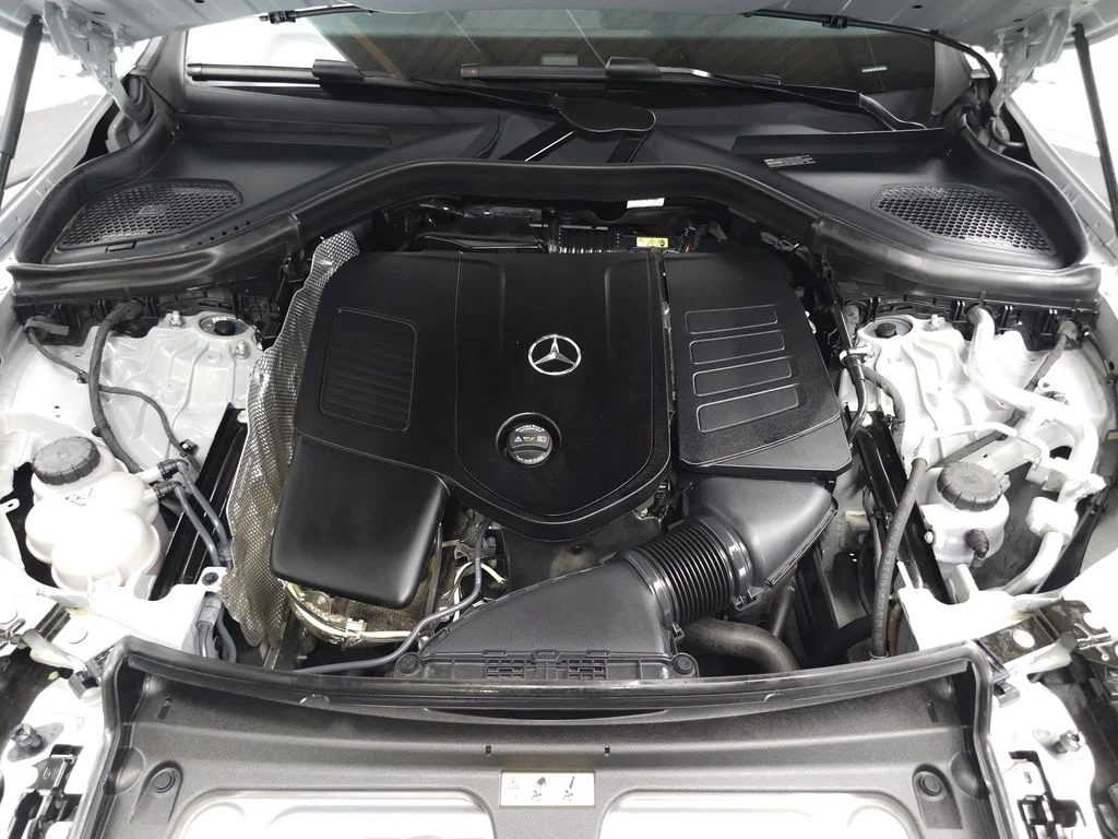 Certified Used 2026  Mercedes-Benz GLC 300 image 31