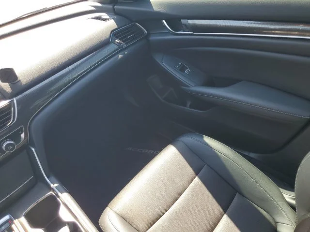 Used 2021  Honda Sport image 31