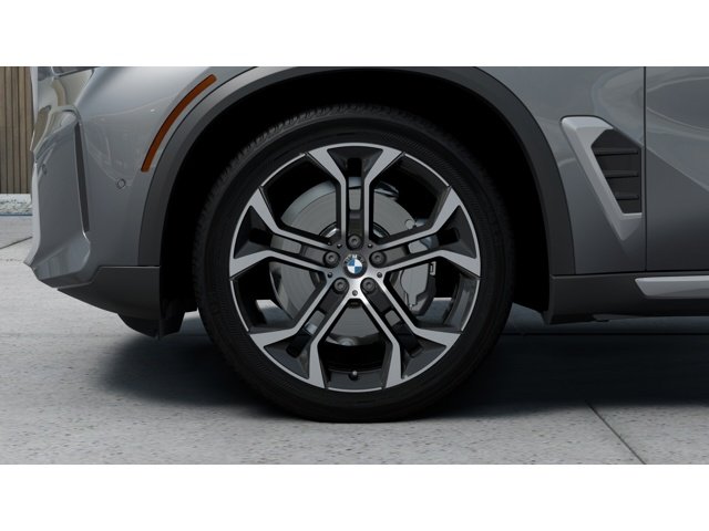 New 2026 Skyscraper Grey Metallic BMW xDrive40i image 7