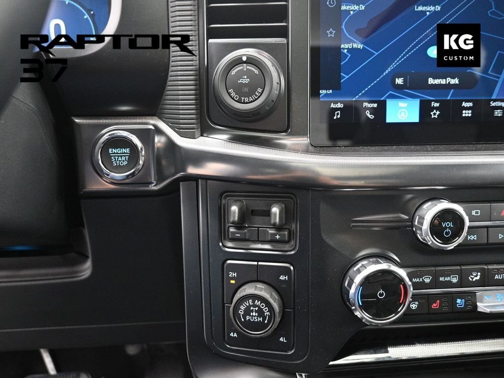 Used 2025 White Ford Raptor image 18