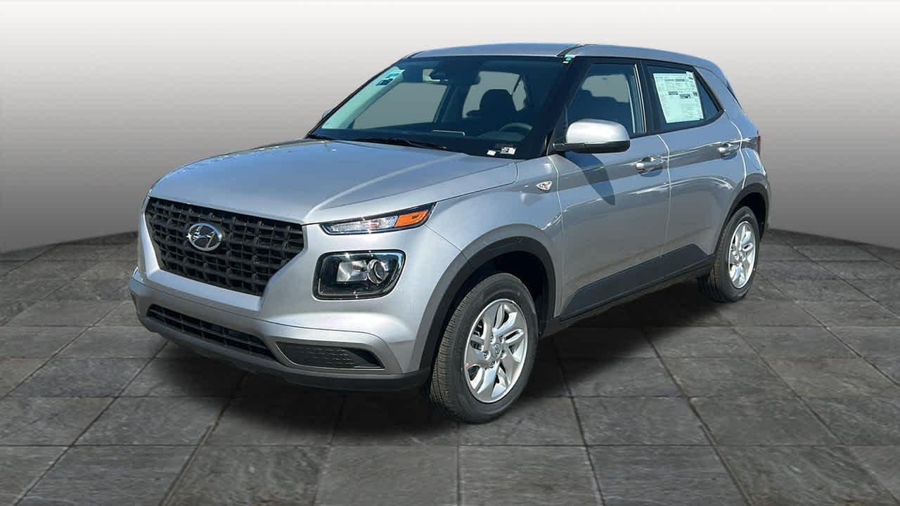 New 2026 Shimmering Silver Hyundai SE image 31