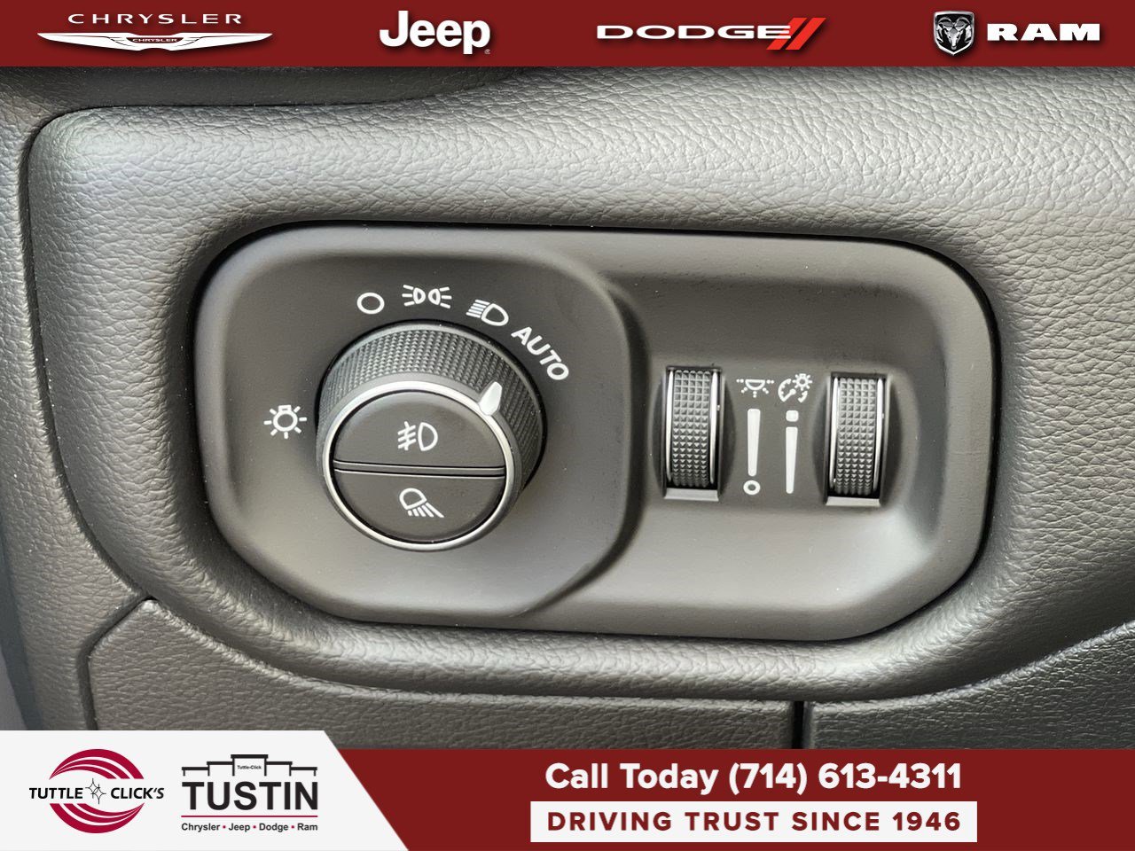 New 2026 Serrano-Green Metallic Exterior Paint RAM Laramie image 23