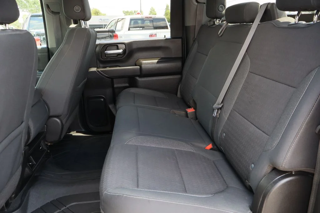 Used 2022 White Chevrolet LT image 24