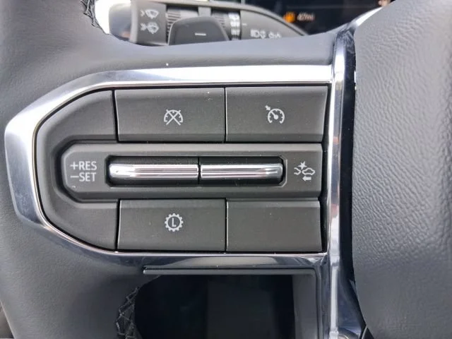 2026 GMC Acadia Elevation - Photo 9