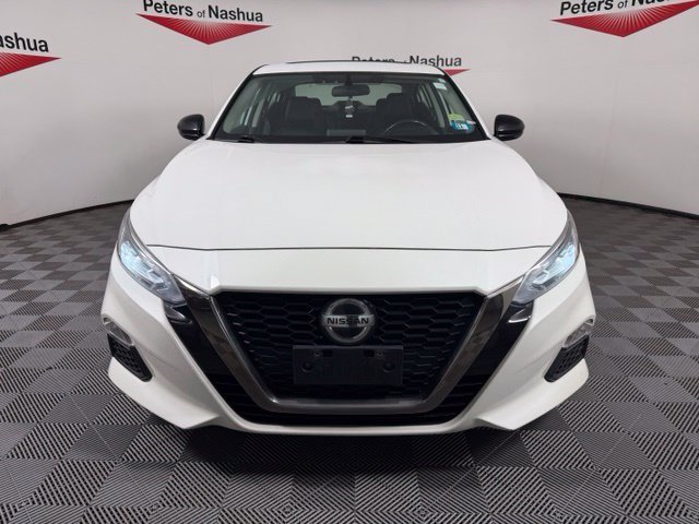 Used 2019 Nissan Altima SR with VIN 1N4BL4CW8KN318600 for sale in Nashua, NH