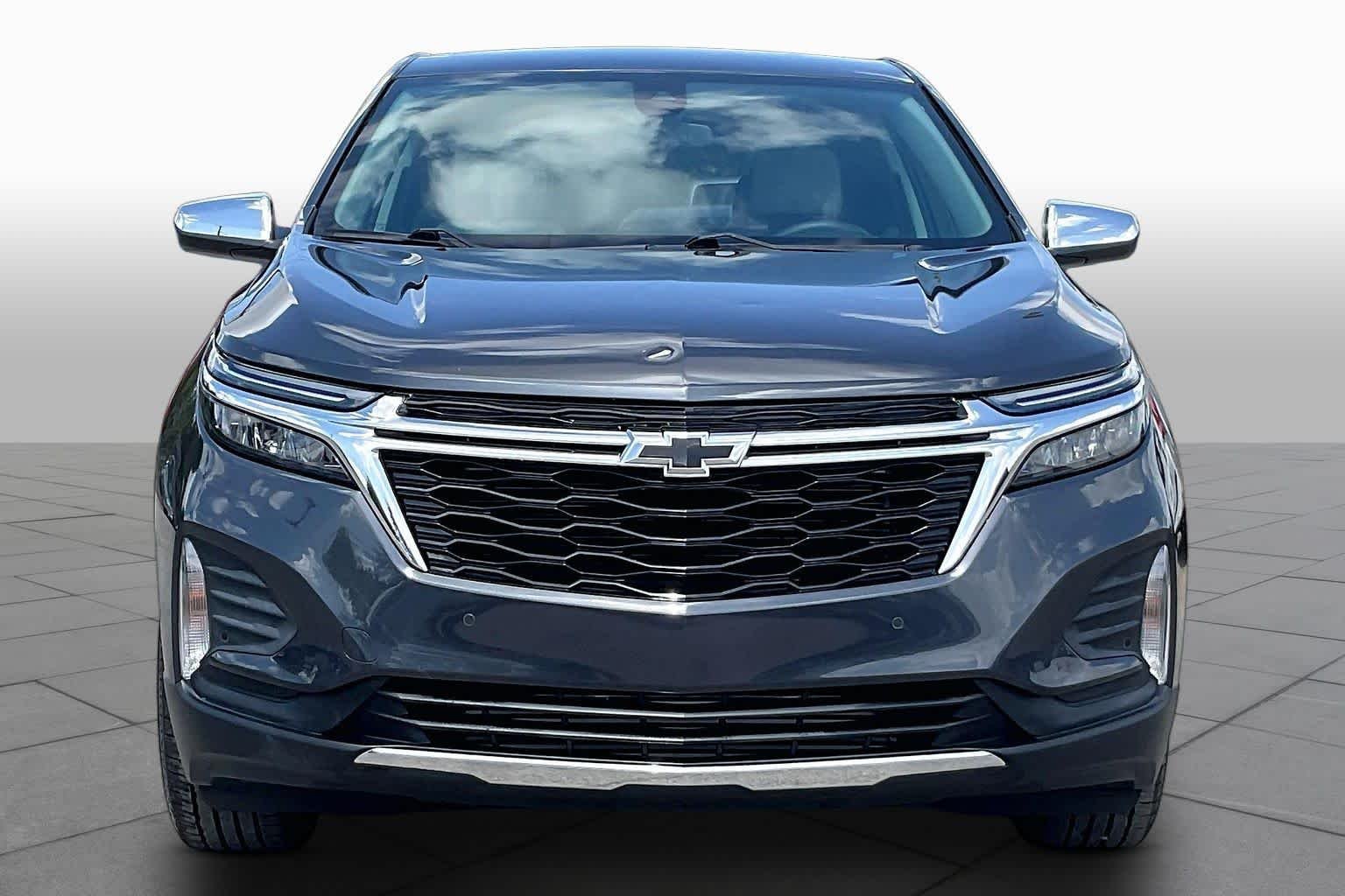 Used 2022 Iron Gray Metallic Chevrolet LT image 4