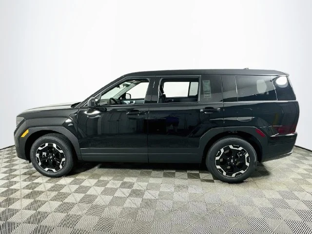 New 2027 Black Hyundai SE image 6