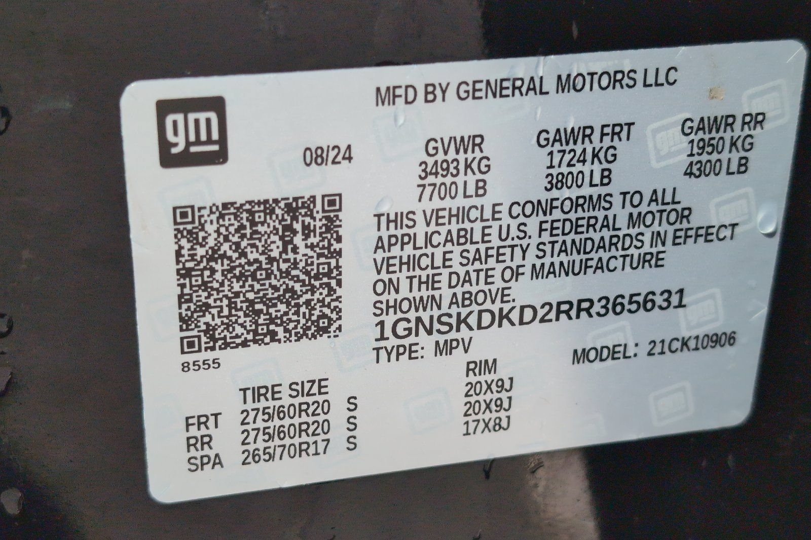 Used 2024 Black Chevrolet Z71 image 32