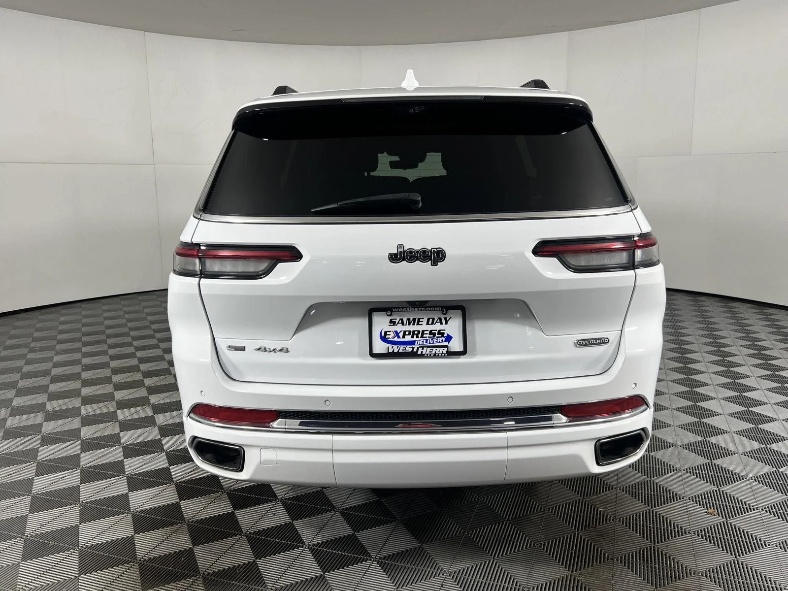 Used 2021 Bright White Clearcoat Jeep Overland image 8