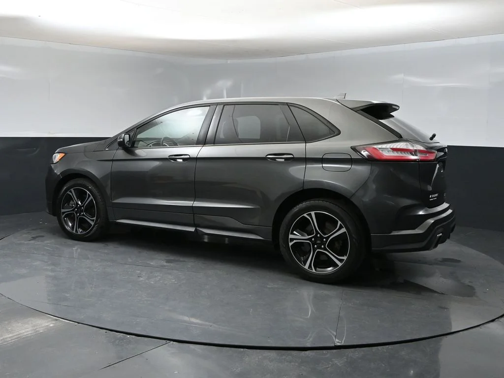 Used 2019 Gray Ford ST image 4