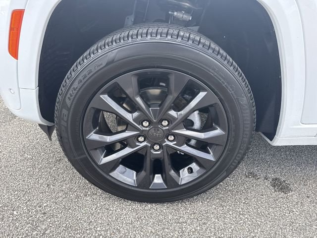 New 2026 White/off-white Jeep Limited Reserve image 11