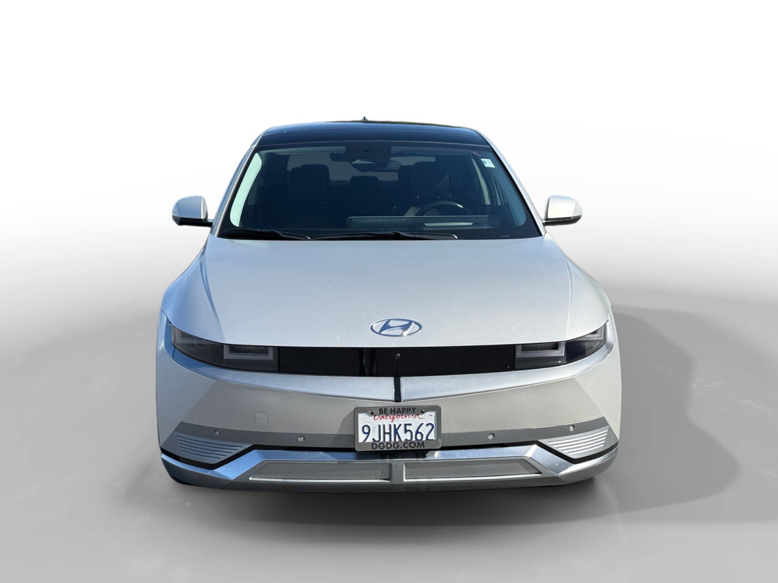 Used 2023 Gold Hyundai Limited image 8