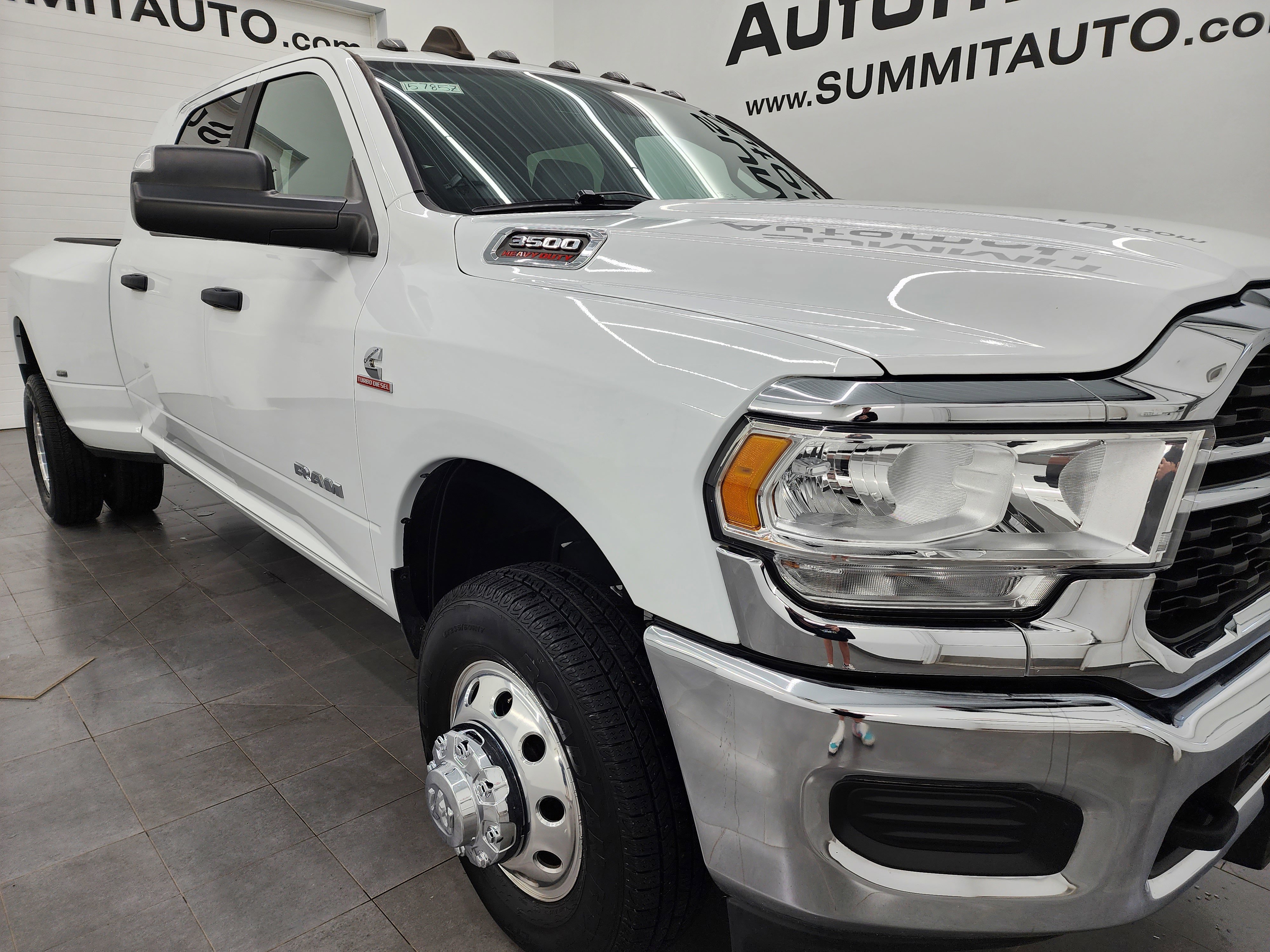 Used 2022 Bright White Clearcoat Ram Big Horn: MEGA-SHORT-DRW-BIG HORN-6.7L DIESEL-4WD-BACKUP CAM-GEORGIA TRUCK image 2
