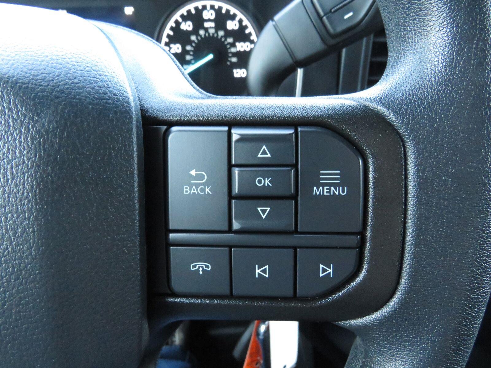 Used 2023  Ford  image 35