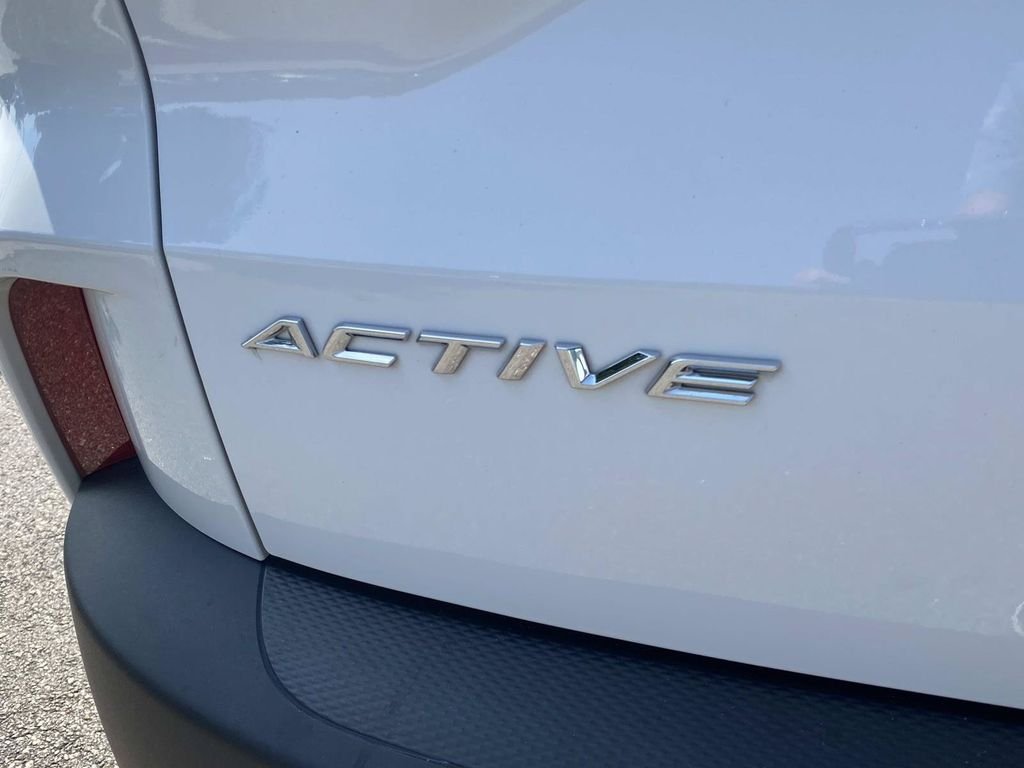 Certified Used 2024 Oxford White Ford Active image 7