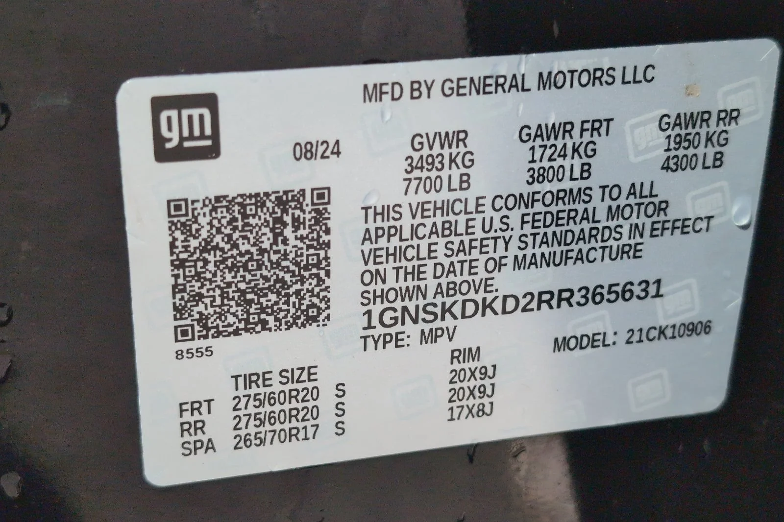 Used 2024 Black Chevrolet Z71 image 32