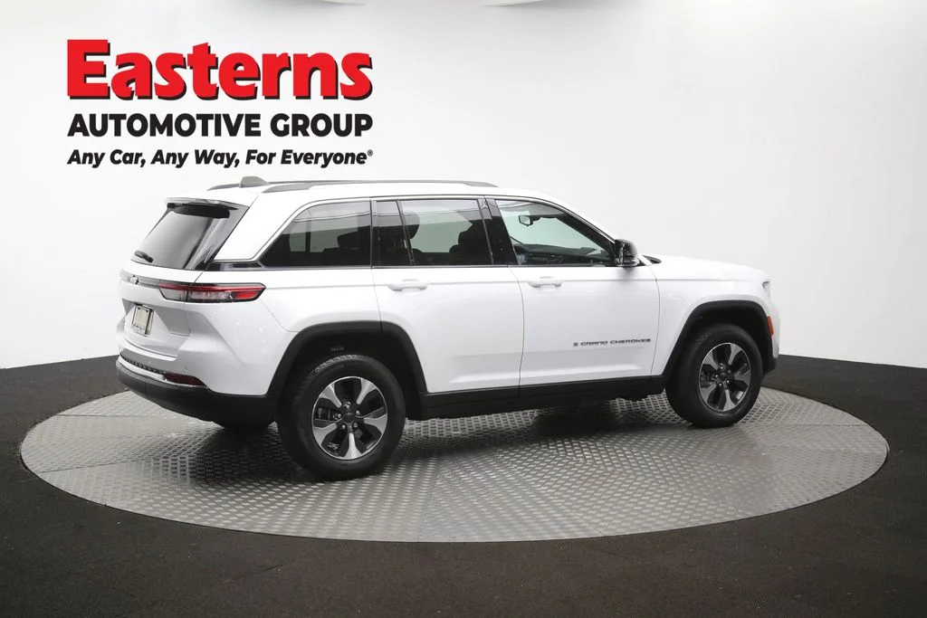 Used 2023 White Jeep 4xe image 49