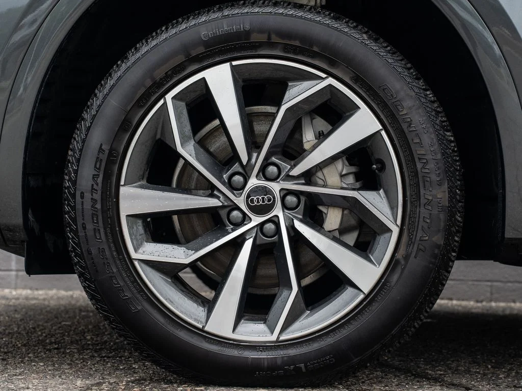 Used 2024 Gray Audi  image 12