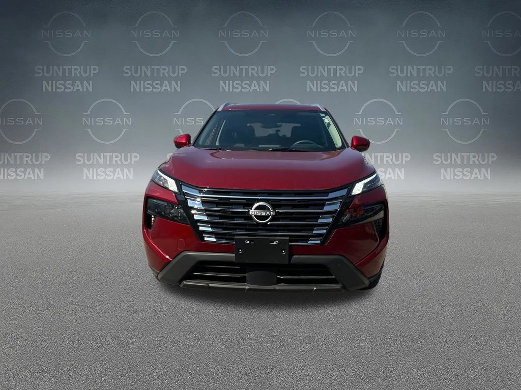 Used 2025 Red Nissan SV image 41