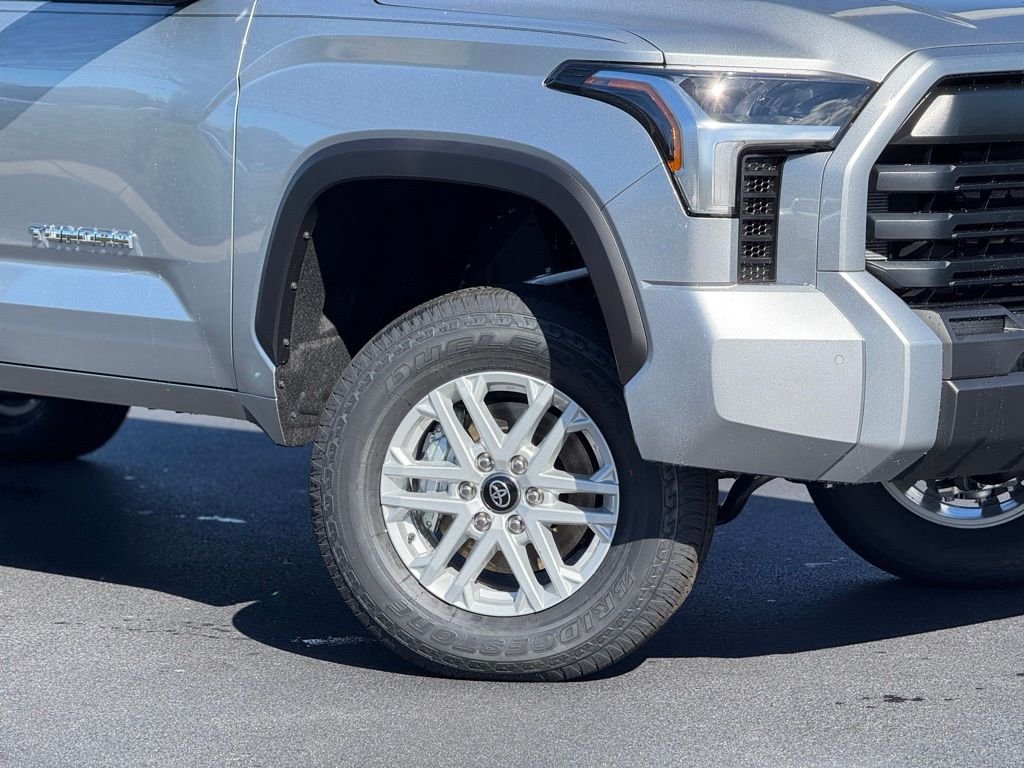 2026 Toyota Tundra SR5 - Photo 3
