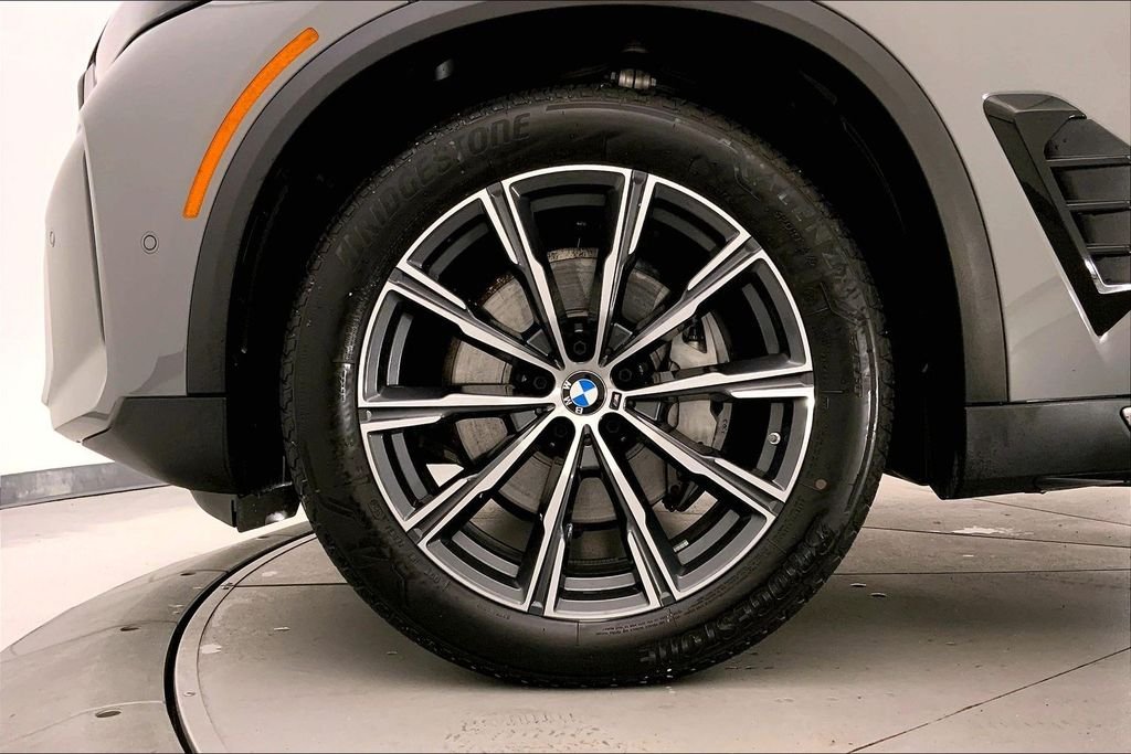 2025 BMW X5 40i - Photo 8