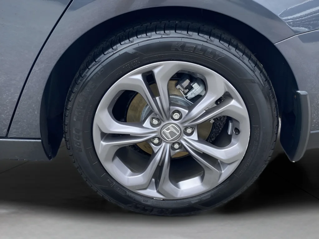 Used 2024 Gray Honda EX image 8