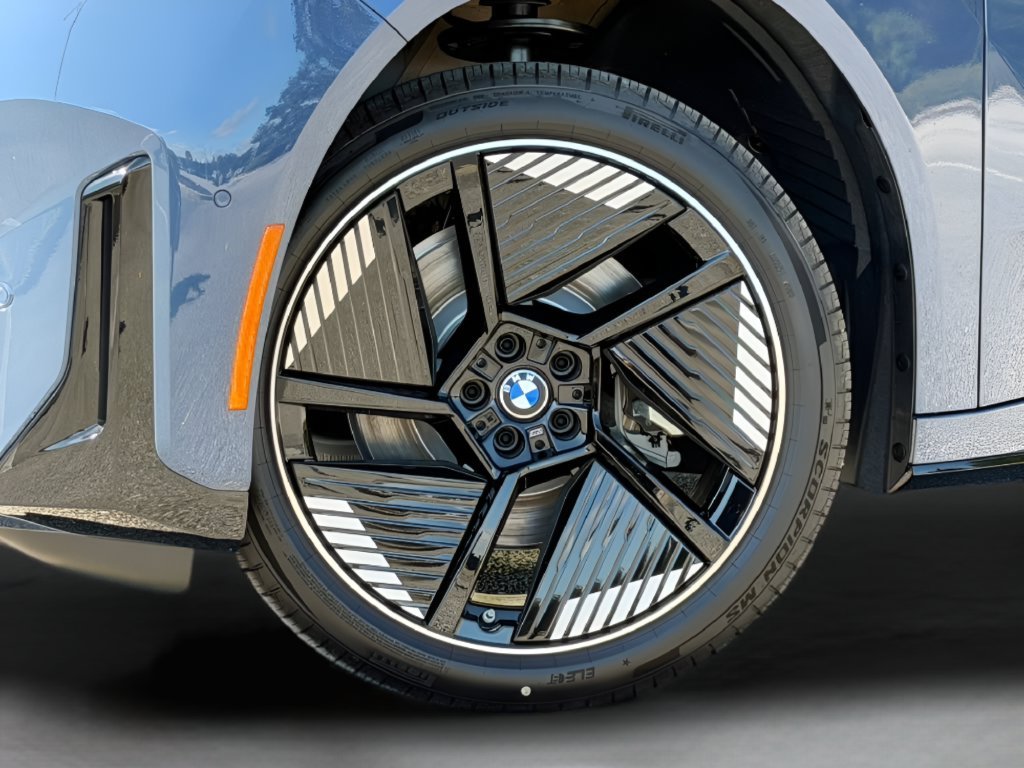 New 2027 Ocean Wave Blue Metallic BMW  image 10
