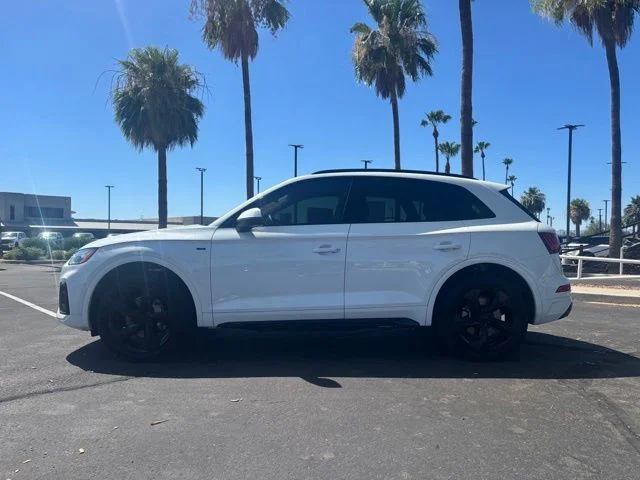 Used 2022 White Audi 45 S line Premium image 3
