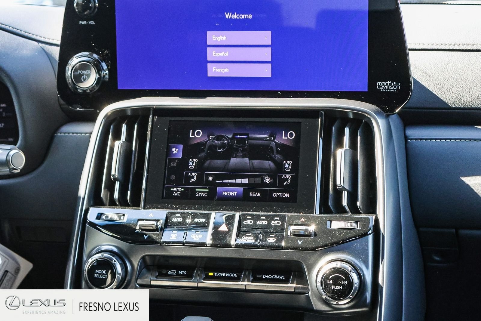 New 2026 Eminent White Pearl Lexus LX 700h LUXURY image 17