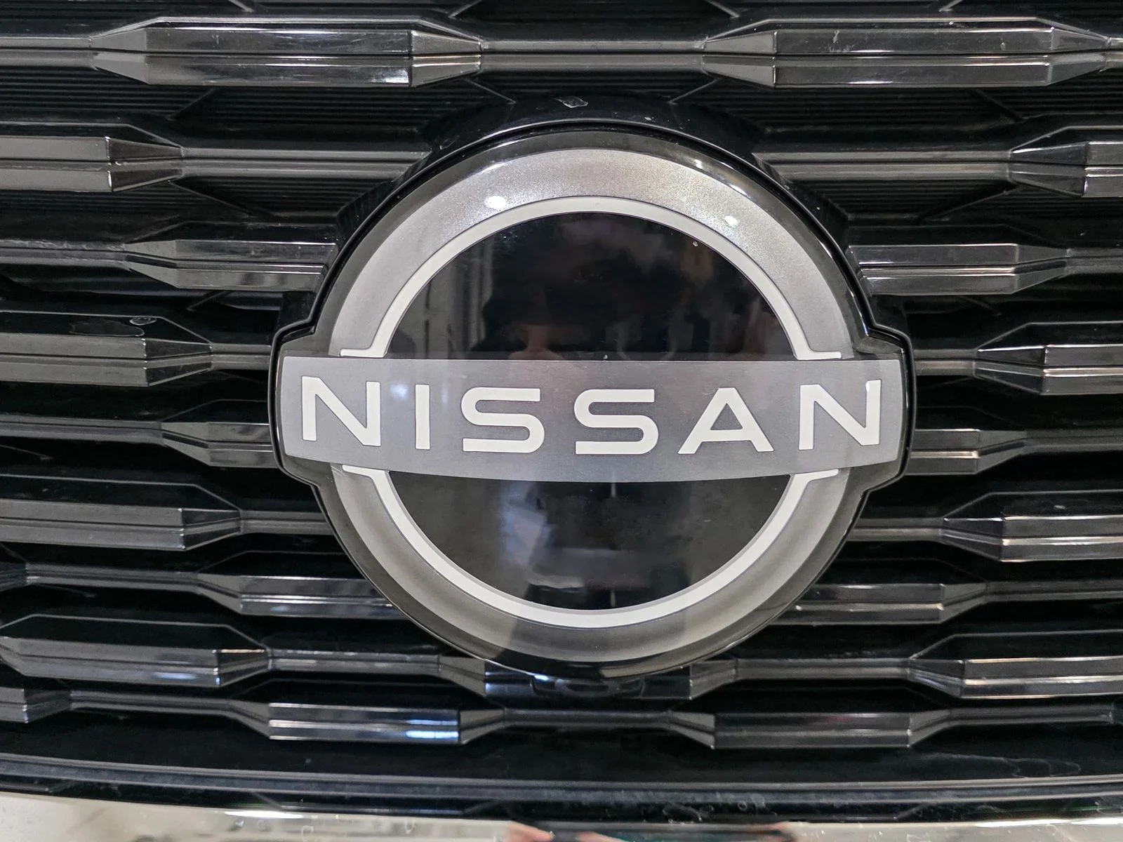 Used 2023 Black Nissan SV image 13