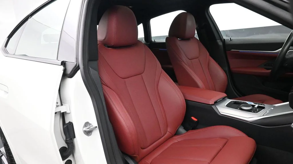 2023 BMW i4 35 - Photo 16