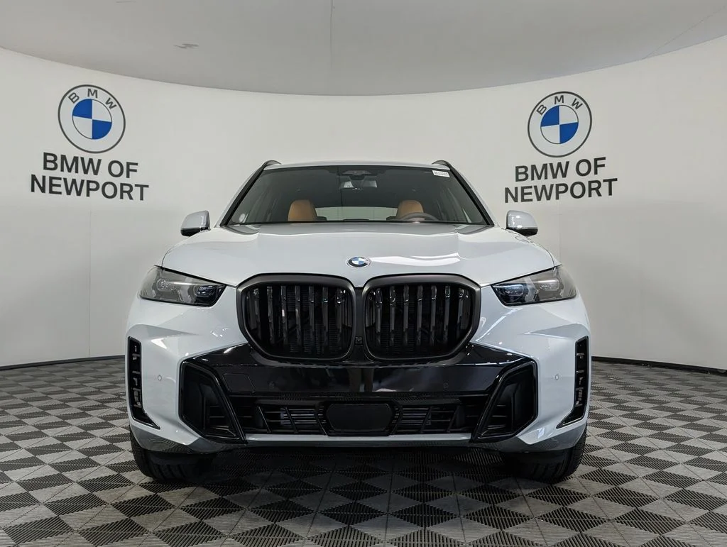 New 2026 Gray BMW xDrive40i image 4