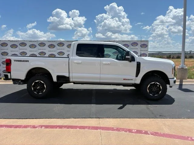 New 2026 Ford F-250SD Lariat
