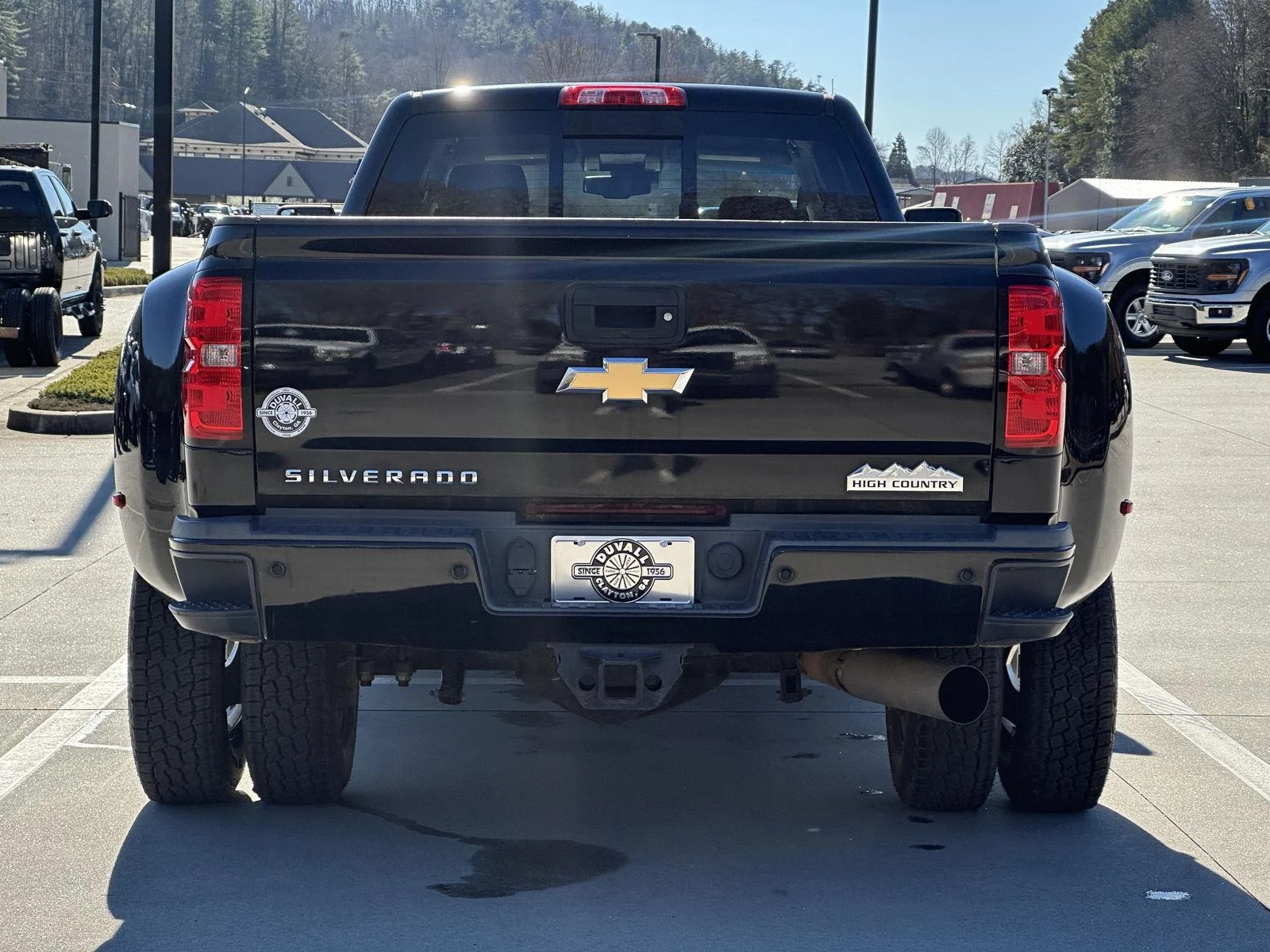Used 2018 Black Chevrolet High Country image 6
