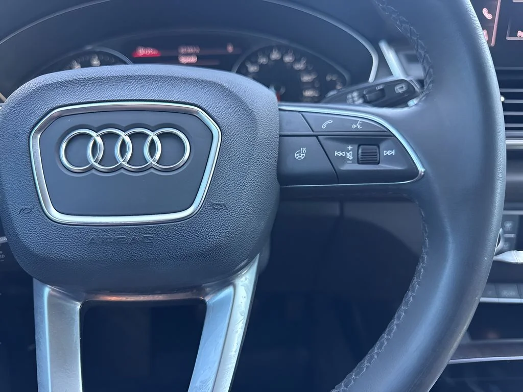Used 2021 White Audi 45 Premium image 17