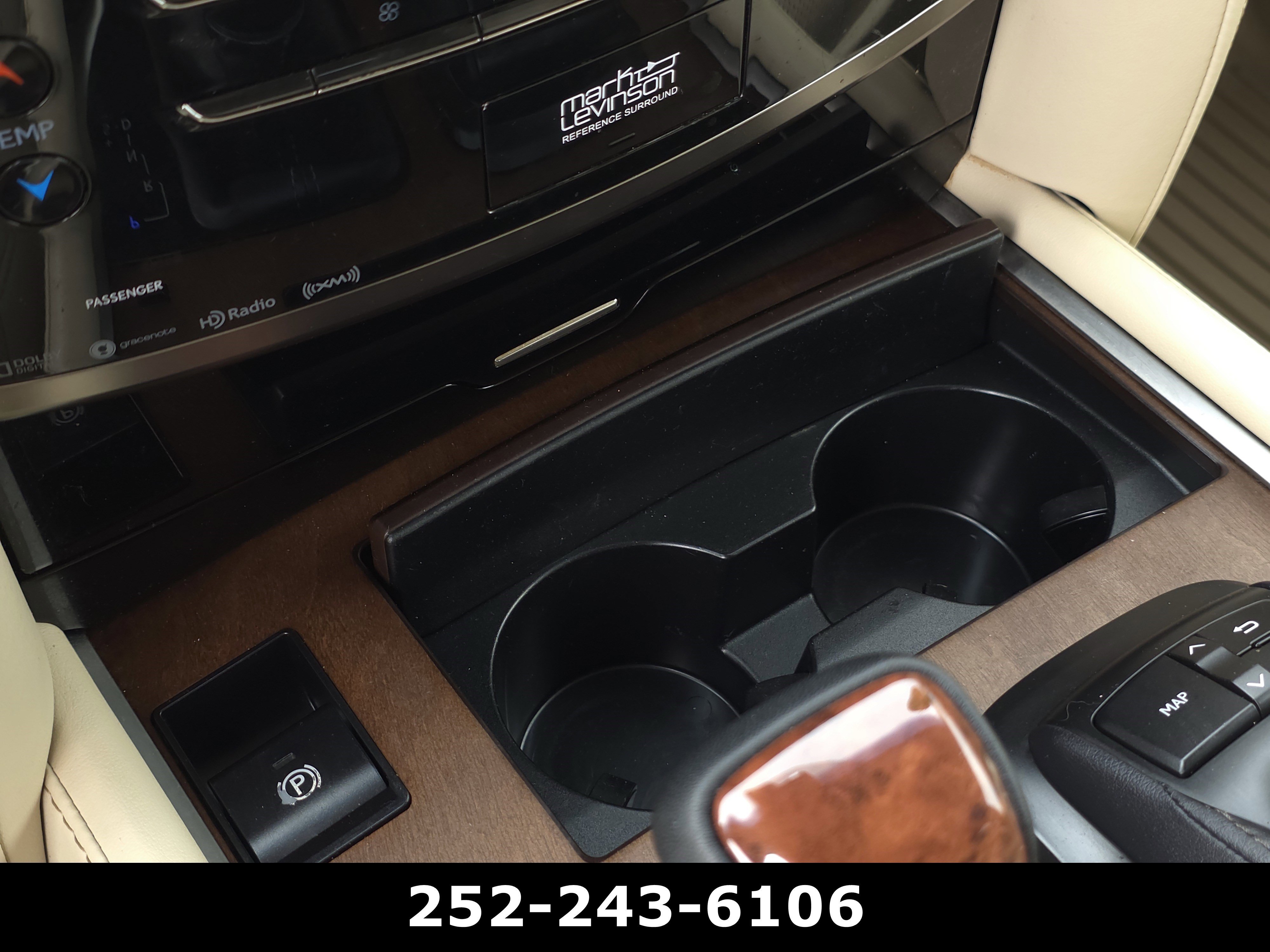Used 2016 Starfire Pearl Lexus 570 image 18