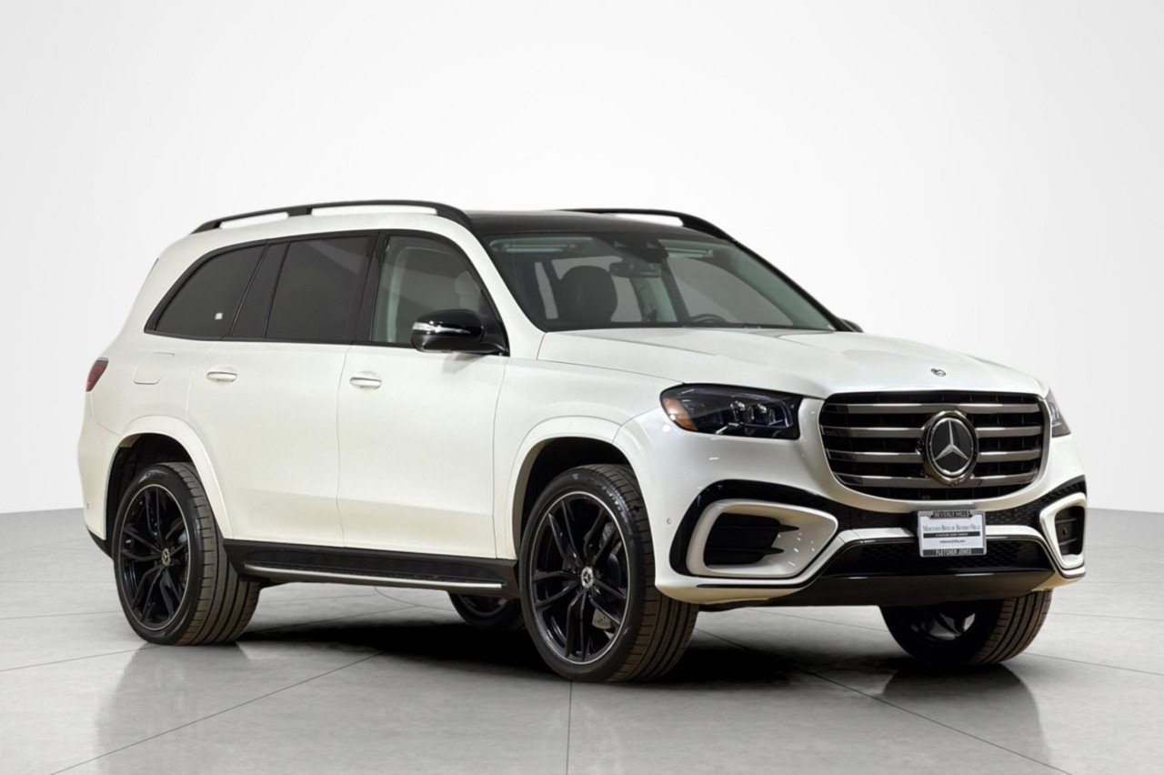 Certified Used 2024 MANUFAKTUR Diamond White Metallic Mercedes-Benz GLS 450 image 7