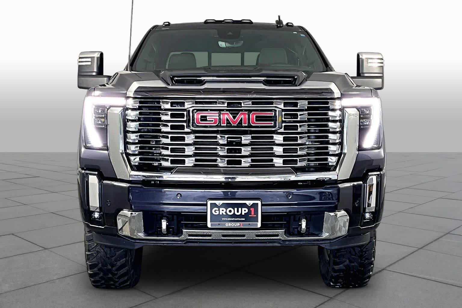 Used 2024 Titanium Rush Metallic GMC Denali image 4