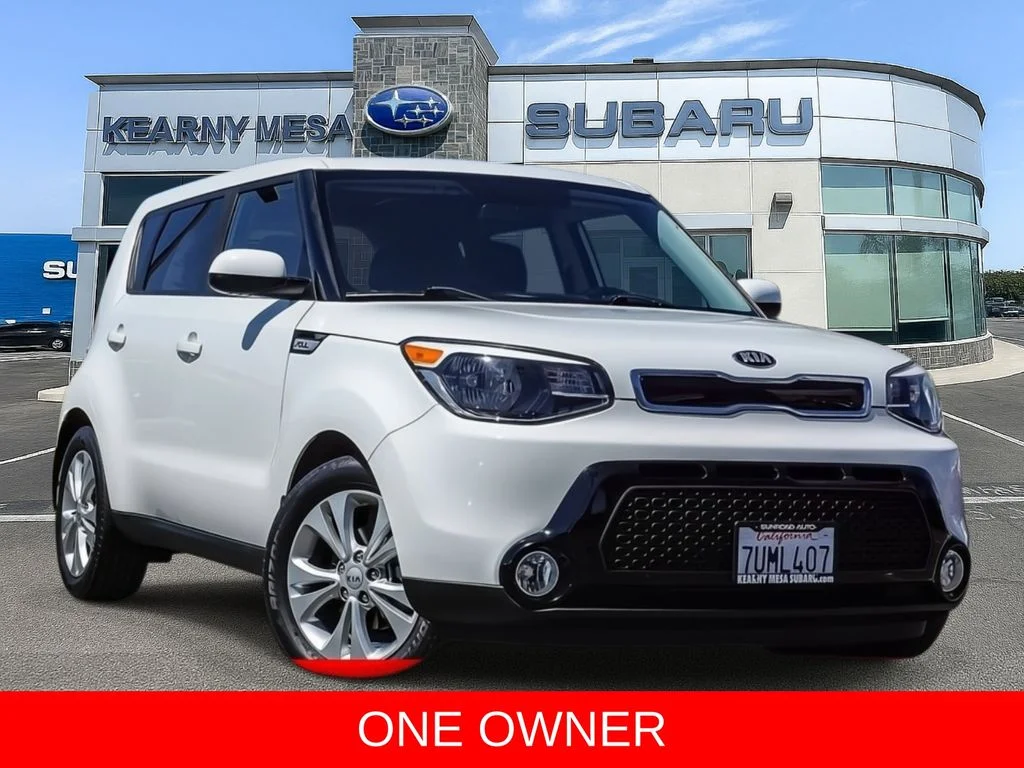 Used 2016 White Kia Plus image 1