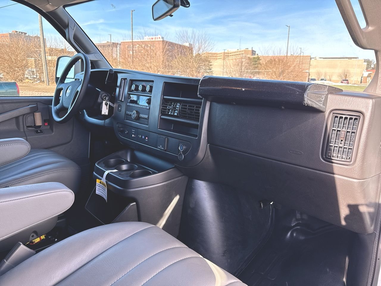 2025 Chevrolet Express Cargo Work Van - Photo 49