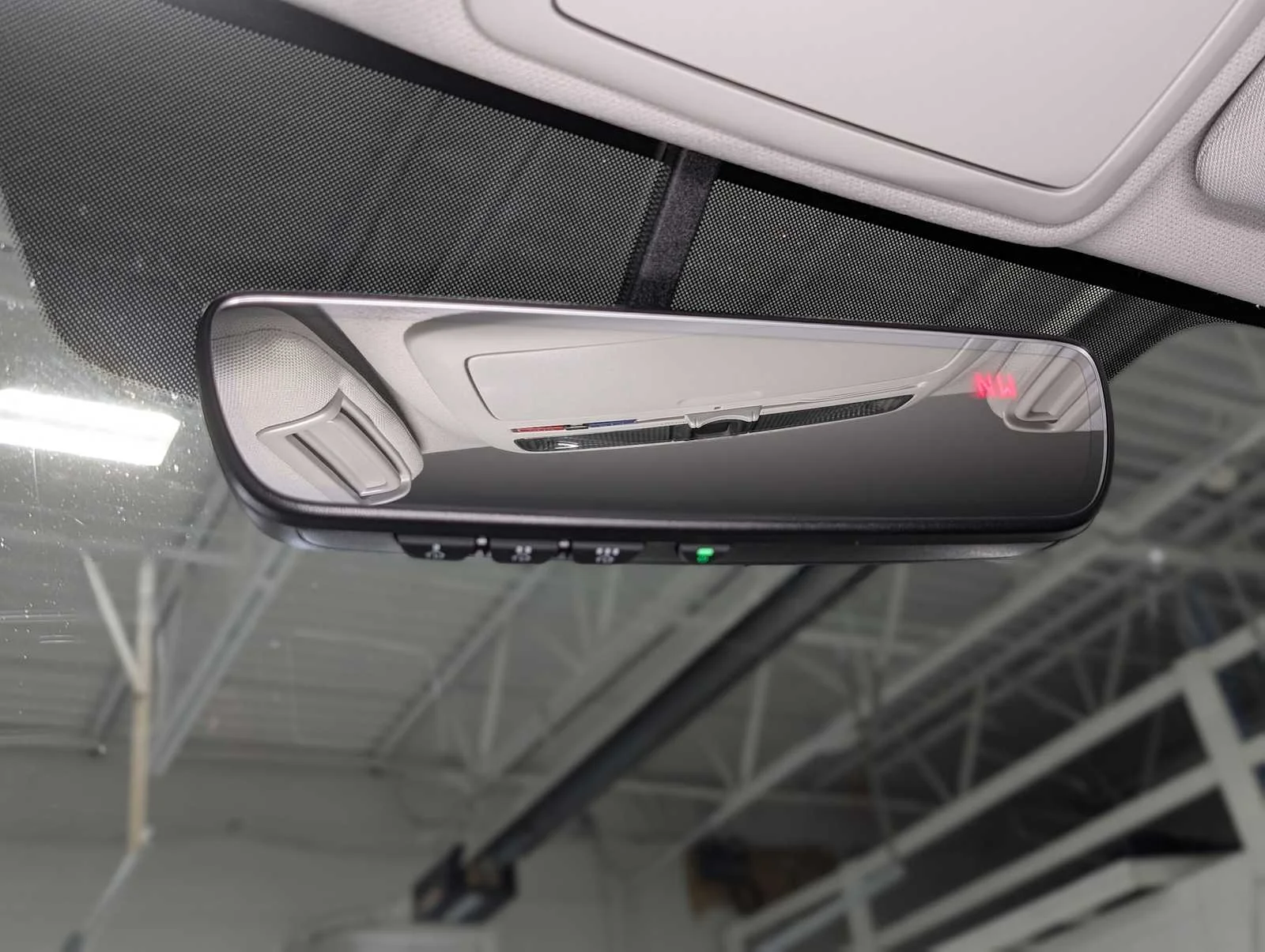 Used 2017 Ice Silver Metallic Subaru Touring image 33