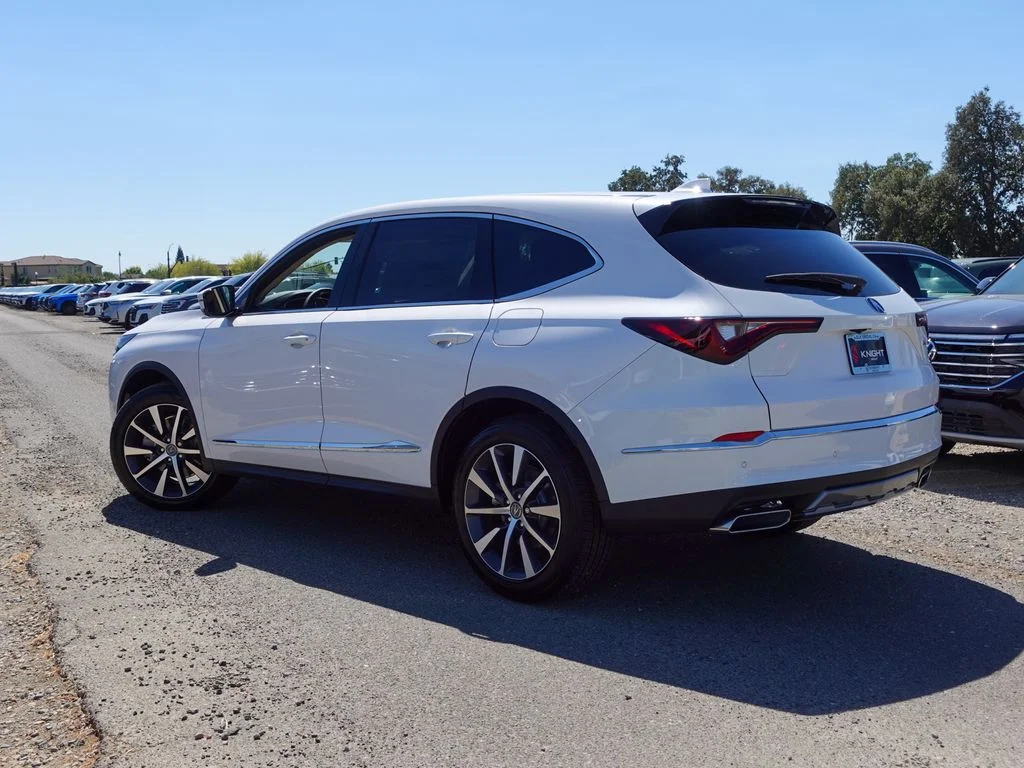 New 2026 Platinum White Acura Technology Package image 9