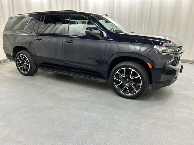 2021 Chevrolet Suburban RST