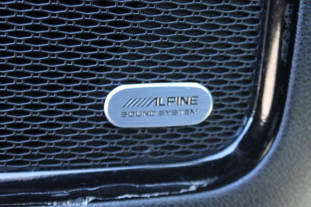 Used 2023 Silver Jeep Limited image 21