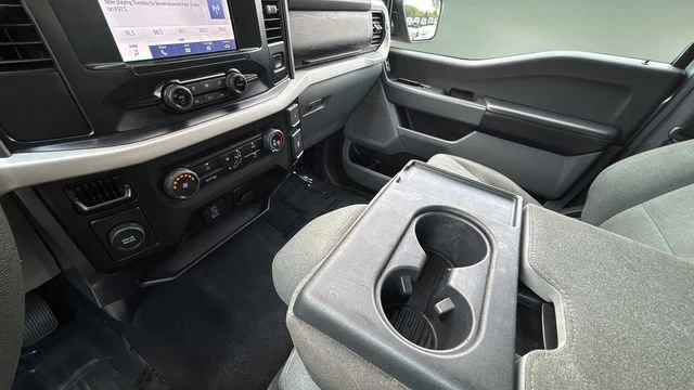 Used 2023  Ford XL image 14