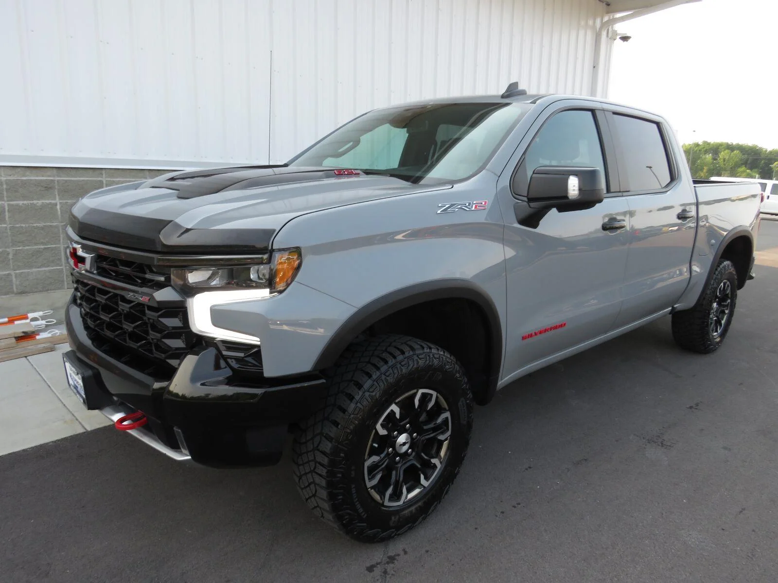 Used 2024 Slate Gray Metallic Chevrolet ZR2 image 14