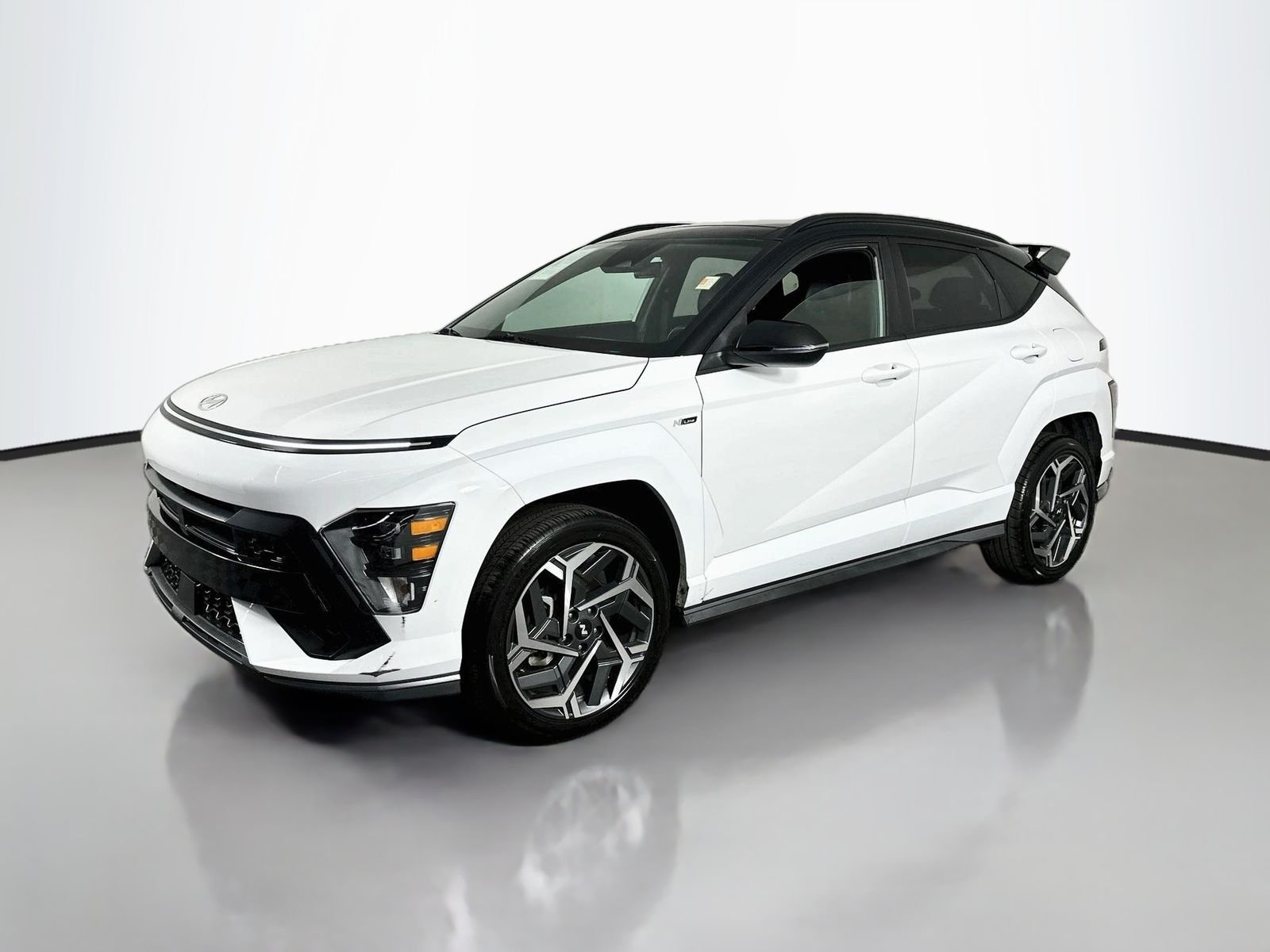 Used 2024 Atlast White w/Black Roof Hyundai N Line image 4