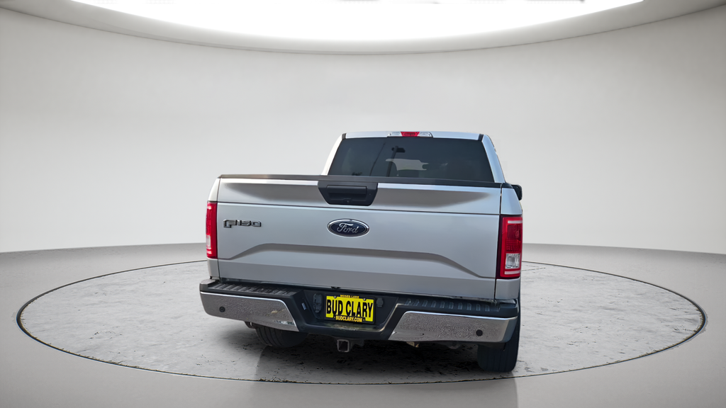 Used 2017 Silver Ford XLT image 8