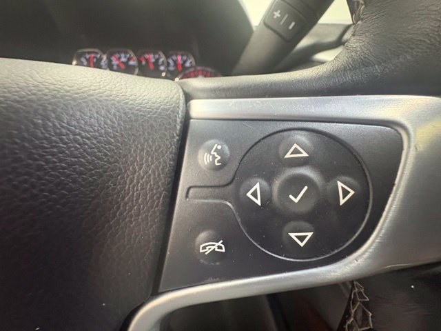 Used 2016 Black GMC SLT image 26