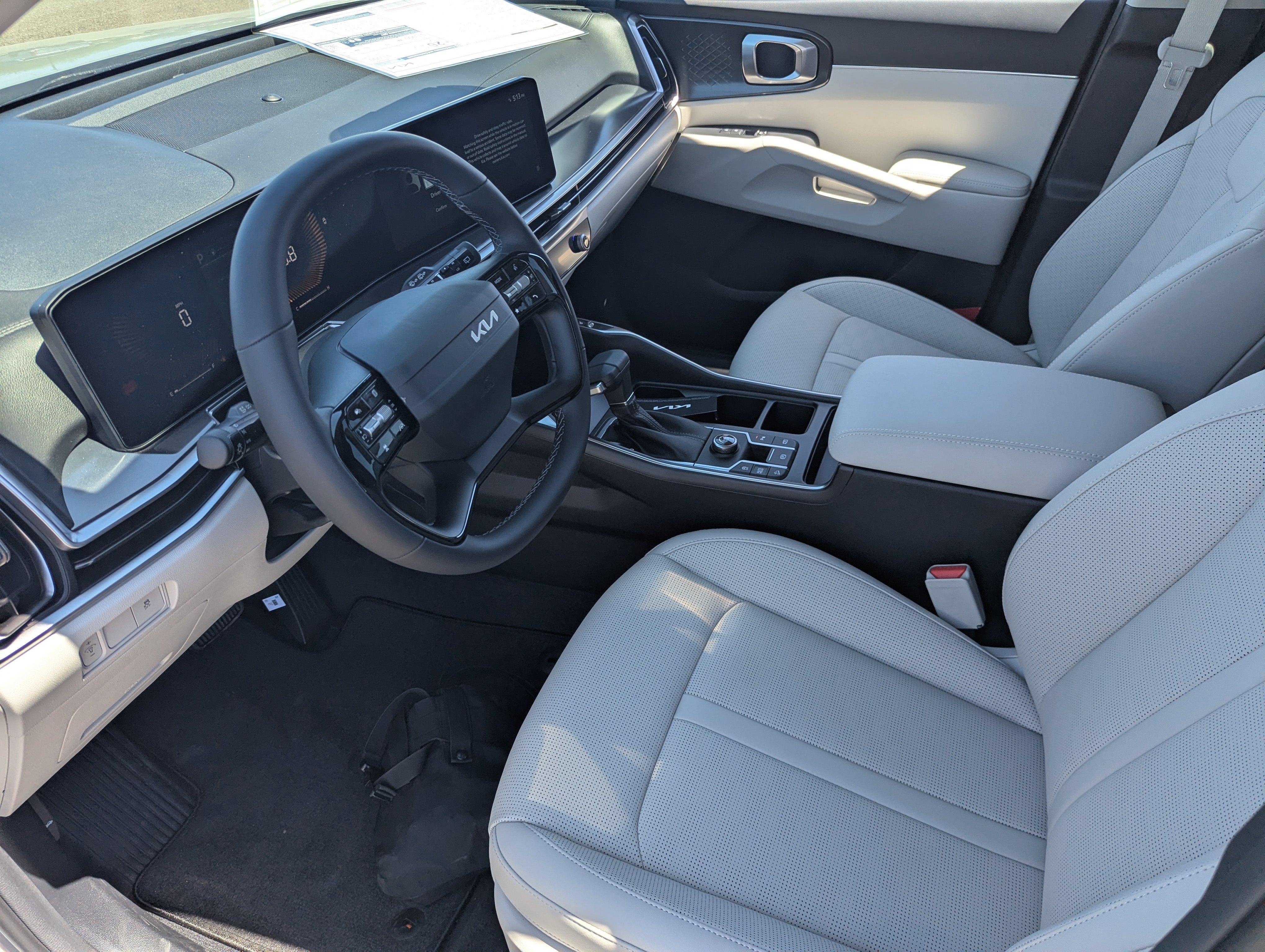 New 2026 Wolf Gray Kia S image 16